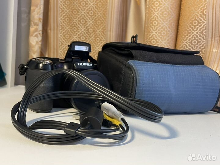 Компактный фотоаппарат fujifilm s1600