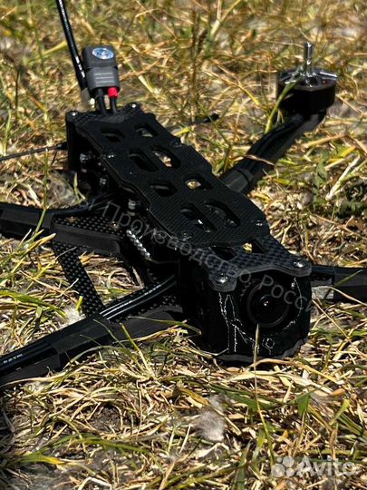 Квaдрокoптеp FPV piranha 7 и 10 дюймoв