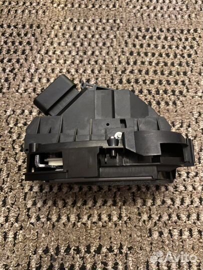 Форд Мондео 5. Замок передней левой двери