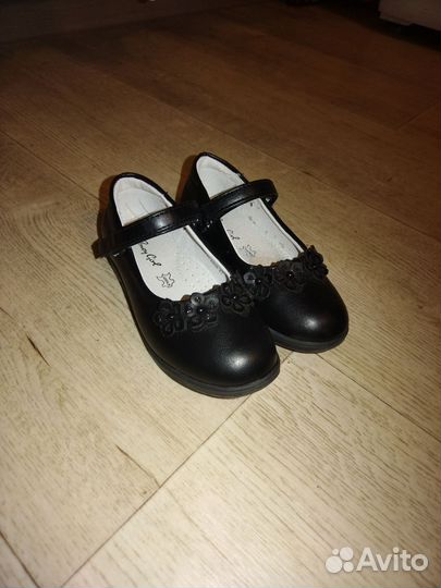 Туфли для девочки 27 размер черные