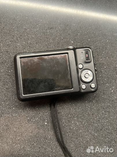 Компактный фотоаппарат sony st45