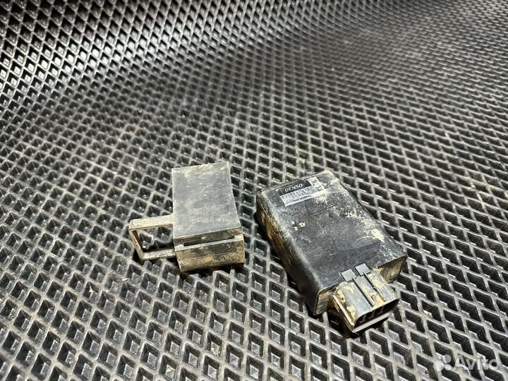 Коммутатор Honda XR 250 R MD30 03-07