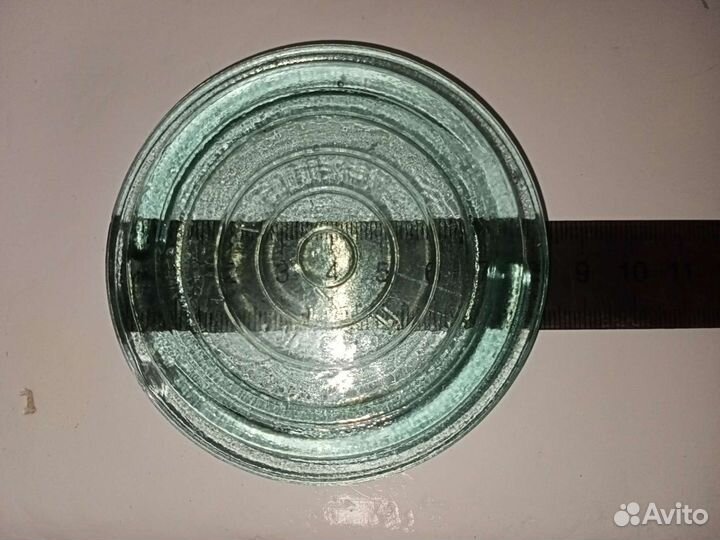 Крышка на стеклянный бутыль