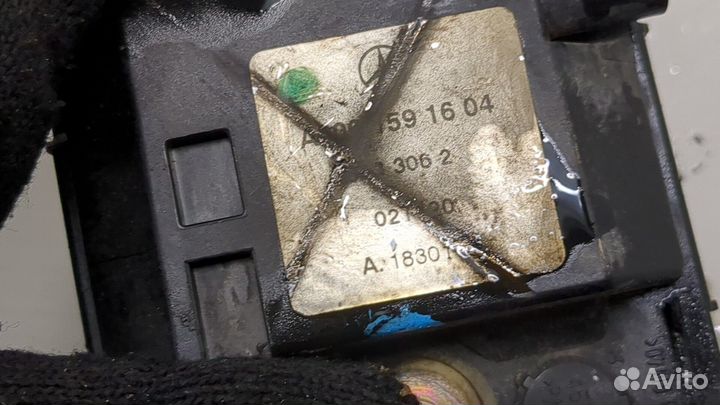 Догреватель Mercedes S W220, 2002