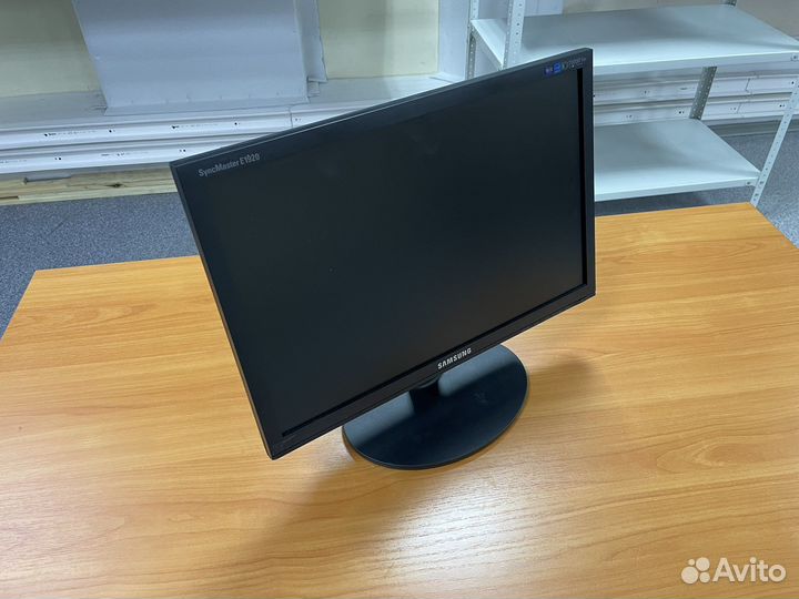 Монитор компьютерный samsung