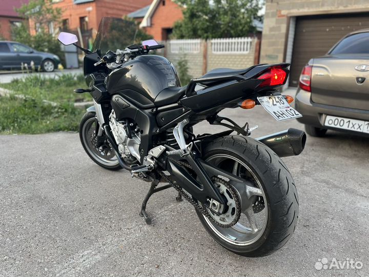 Yamaha FZ1 