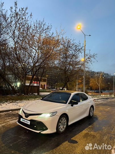 Toyota Camry 2.0 AT, 2018, 215 000 км