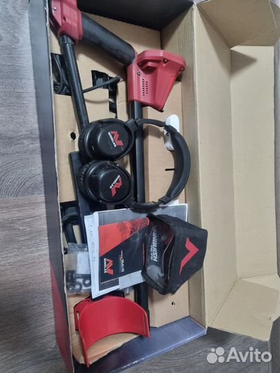 Металлоискатель minelab vanquish 540 pro pack