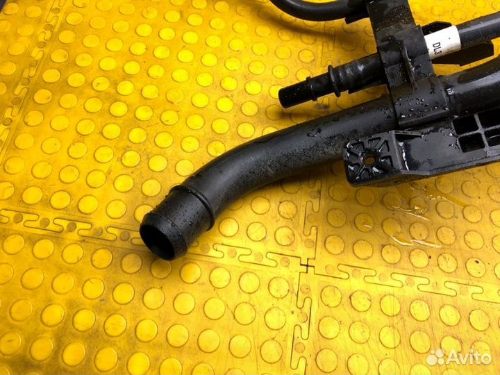 Б/У горловина В хорошем состоянии, оригиналnnУ нас