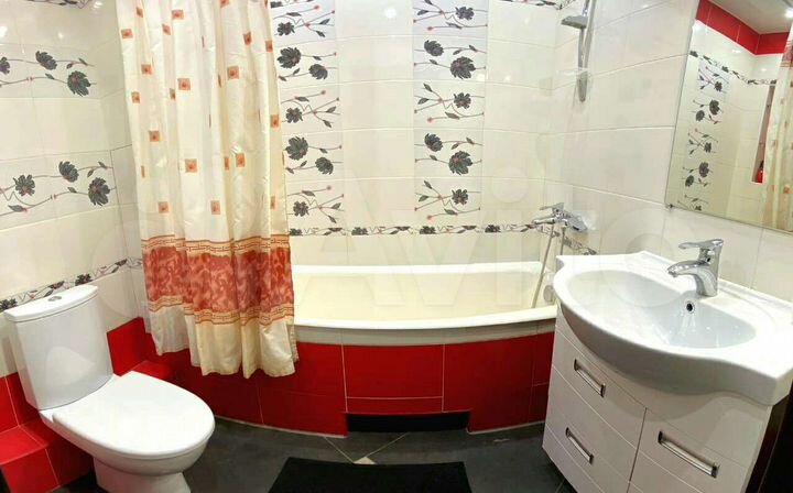 1-к. квартира, 42 м², 1/6 эт.