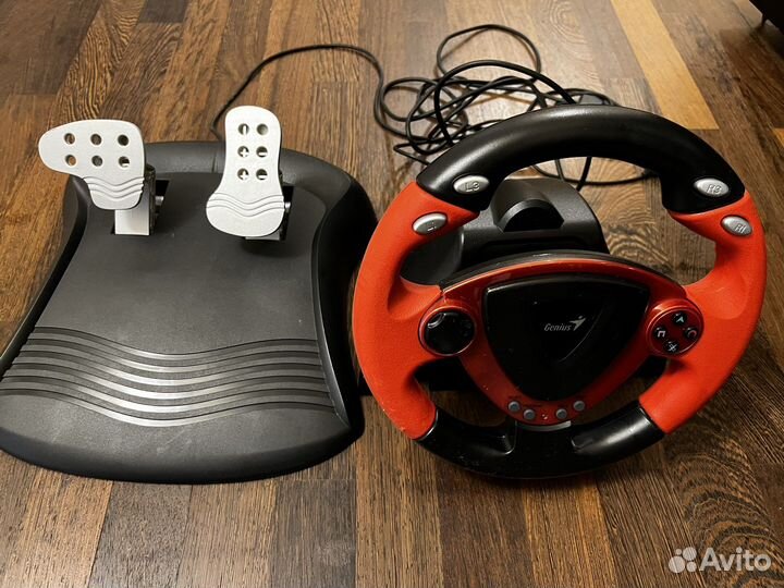 Игровой руль Genius TwinWheel FF