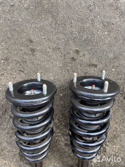 Стойка передняя l200