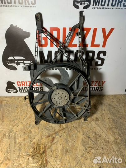 Вентилятор охлаждения радиатора Opel Astra H