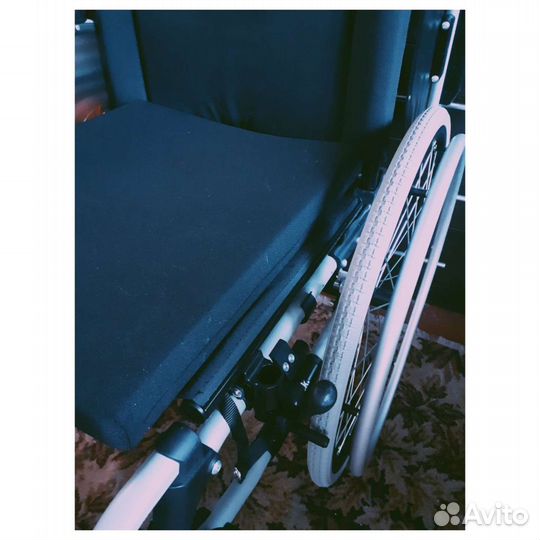 Инвалидная коляска новая