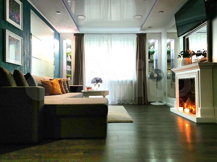 2-к. квартира, 48 м², 1/9 эт.