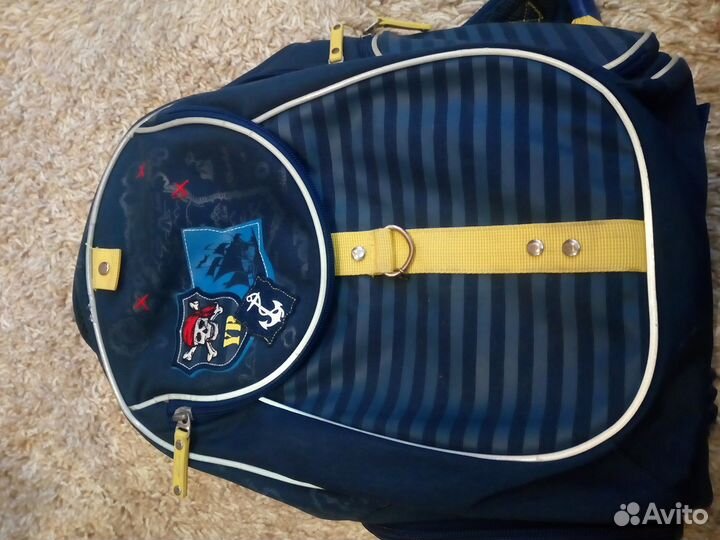 Школьный ранец