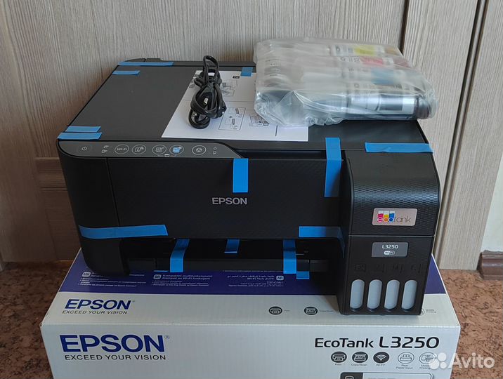 Мфу струйное с снпч epson L3250 с WiFi (новое)
