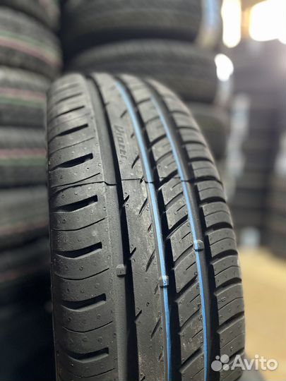 Viatti Strada Asimmetrico V-130 185/65 R15 88H