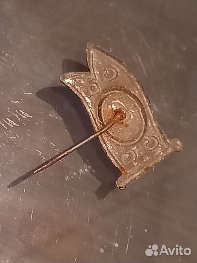 Знаки нагрудные СССР 1920-30-х гг