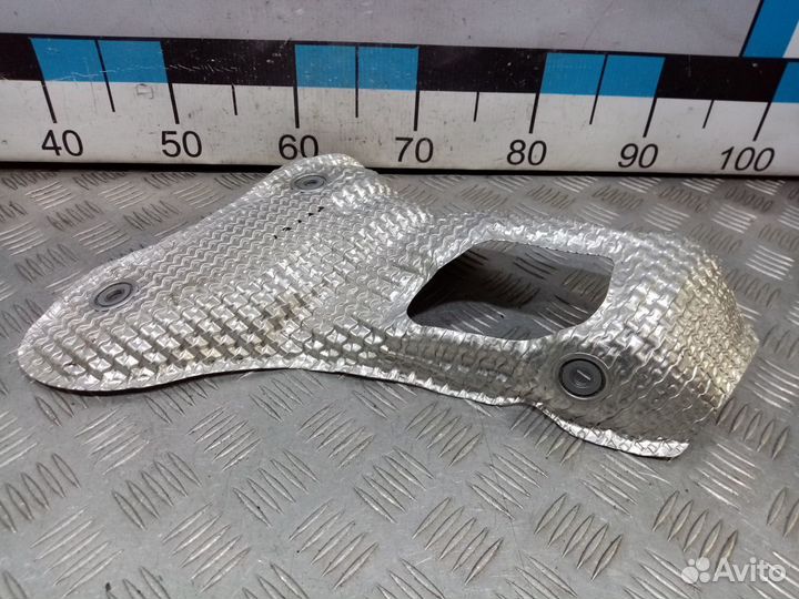 Б/У Защита выпускного коллектора#001