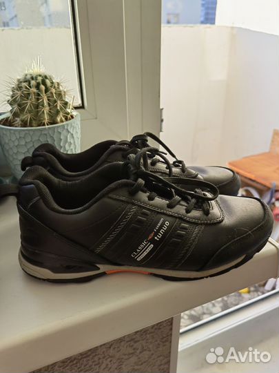 Кроссовки для мальчика