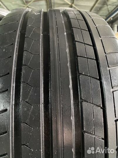 Dunlop SP Sport Maxx GT 255/35 R19