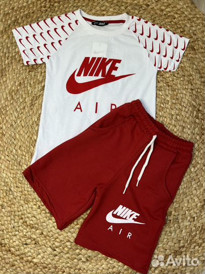 Костюм для мальчика 98-140 новый