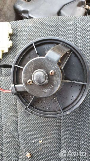 Вентилятор печки ауди 80