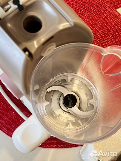 Пароварка блендер для детского питания Beaba