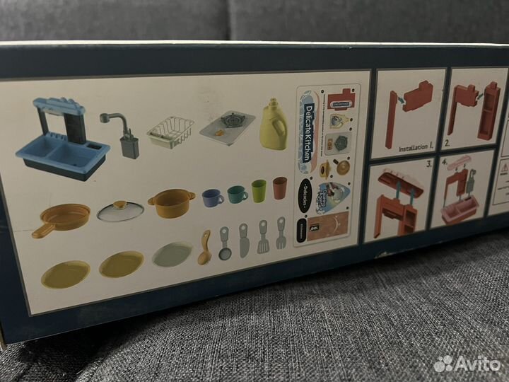 Детская кухня с краном и водой