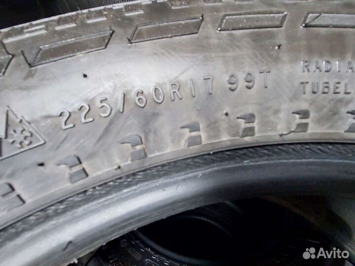 Nokian Tyres Hakkapeliitta 7 SUV 225/60 R17 99T