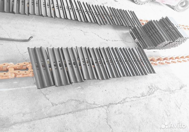 Башмак экскаватора 3G 600 мм 4409426