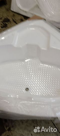 Ванна акриловая 1500на1500 1400на 1400