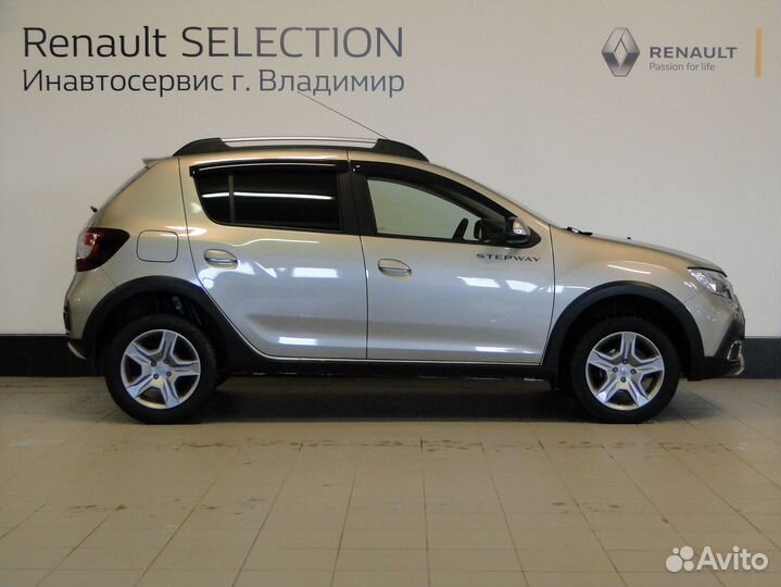 Renault Sandero Stepway 1.6 AT, 2021, 59 530 км