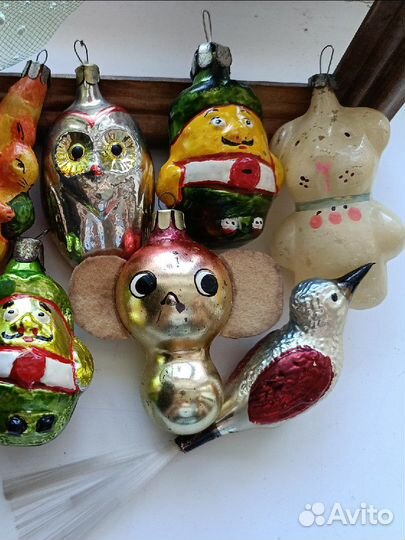 Ёлочные стеклянные игрушки