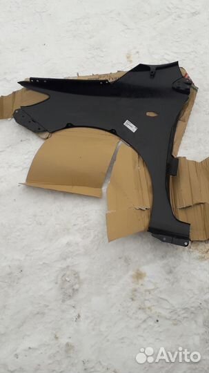 Крыло переднее правое Corolla E150