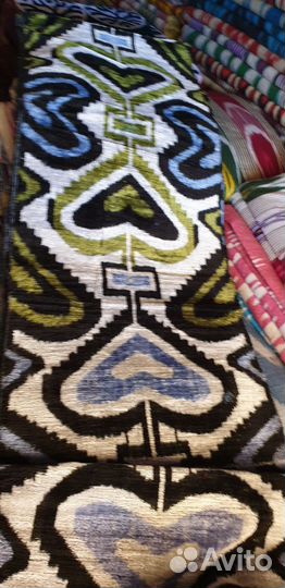 Узбекский шелковый бархат Бахмаль. Бархатный икат