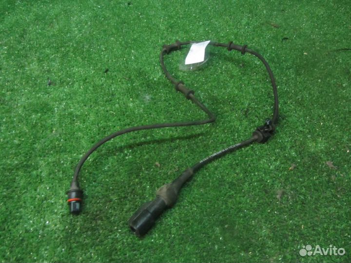 Датчик абс Jaguar XF, S-Type передний