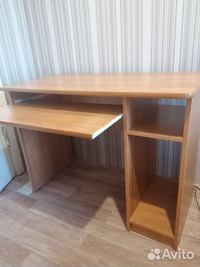 Компьютерный стол бу