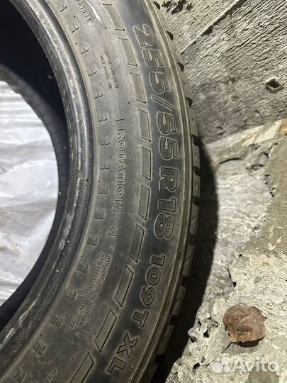 Nokian Tyres Hakkapeliitta 7 255/55 R18 44G