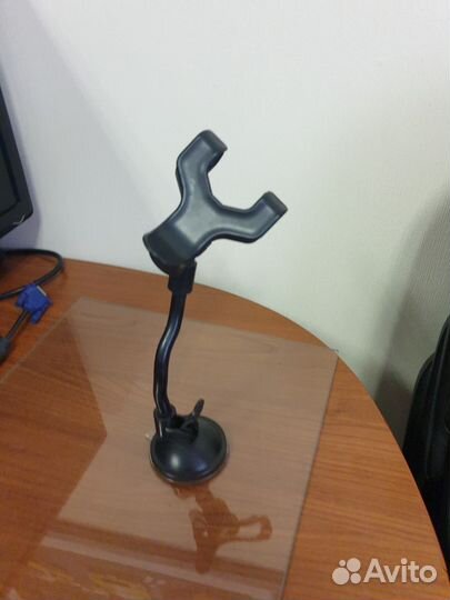 Держатель для телефона в машину