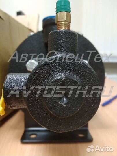 Цилиндр тормозной (пгу с бачком) главный (короткий