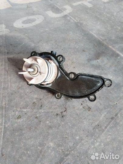 Корпус термостата Audi A6 C6 CCA 2010