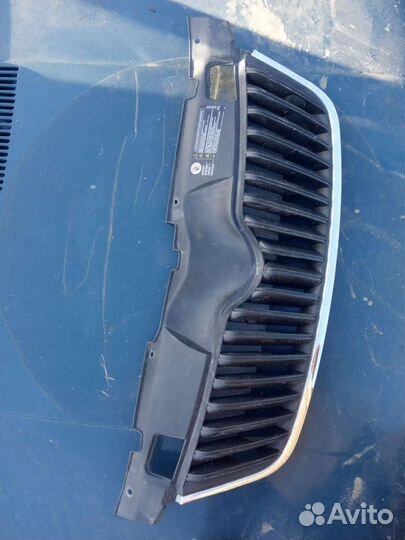 Решетка радиатора Шкода фобия