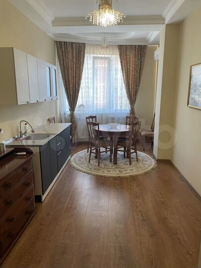 3-к. квартира, 150 м², 2/3 эт.