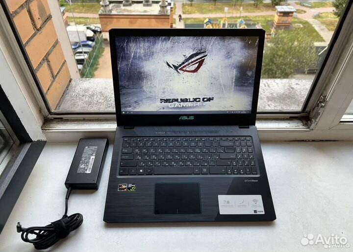 Мощный игровой GTX 1050/Ryzen 5/SSD+HDD/12 озу