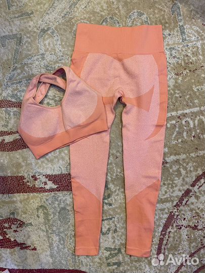 Костюм для фитнеса женский