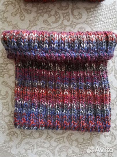 Шапка женская зимняя и шарф снуд