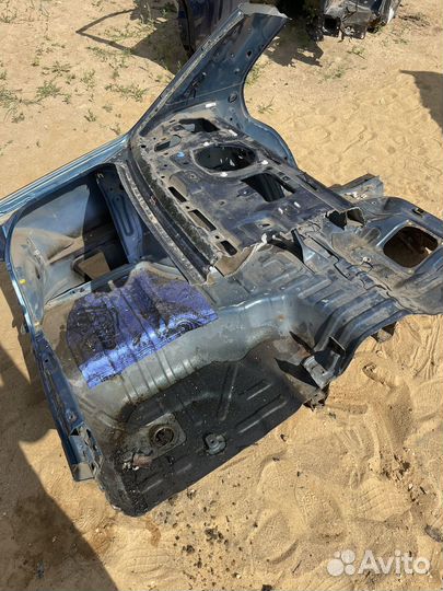 Четверть задняя левая mitsubishi lancer 9