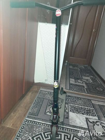 Трюковой самокат tech team eddy